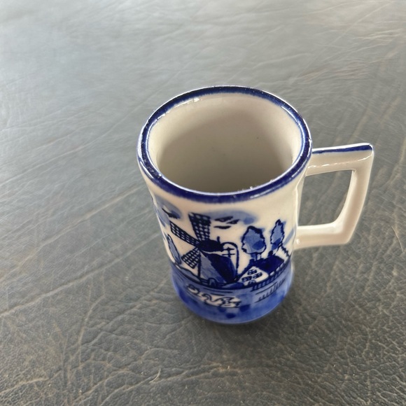 Vintage Delft blue white small mug, holland windmill - Picture 2 of 5